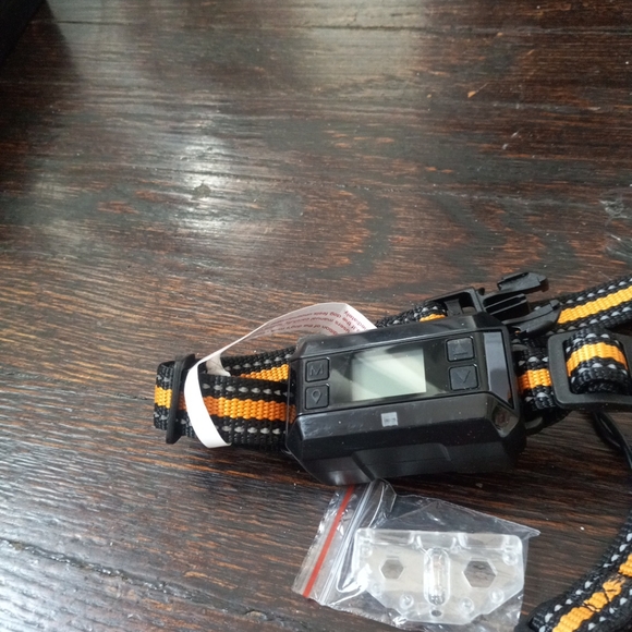 GPS Outdoor Wireless Dog Fence System F810 Plus!! New-OPEN BOX - Picture 9 of 11